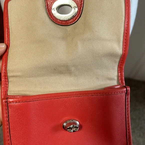 Mini coach crossbody - Picture 3 of 7